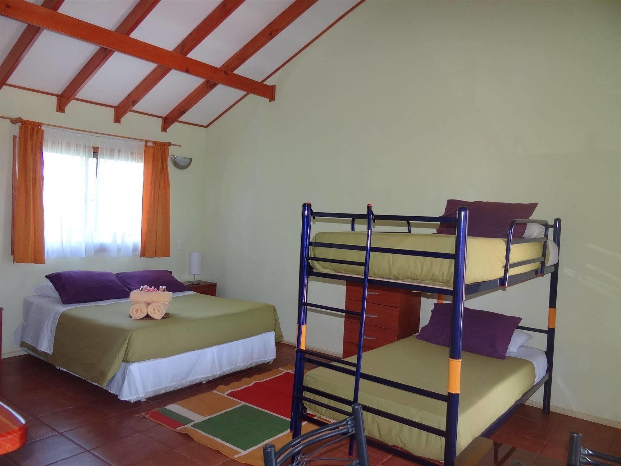 Cabanas Rapa Nui Orito Hanga Roa Esterno foto
